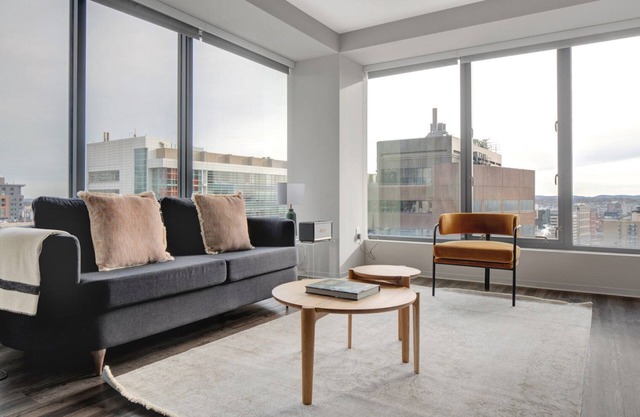 Stylish Downtown 1BR w/Luxury Amenities and Rooftop Views by Blueground