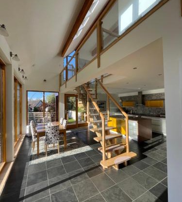 Stylish house in quiet village nr Oban