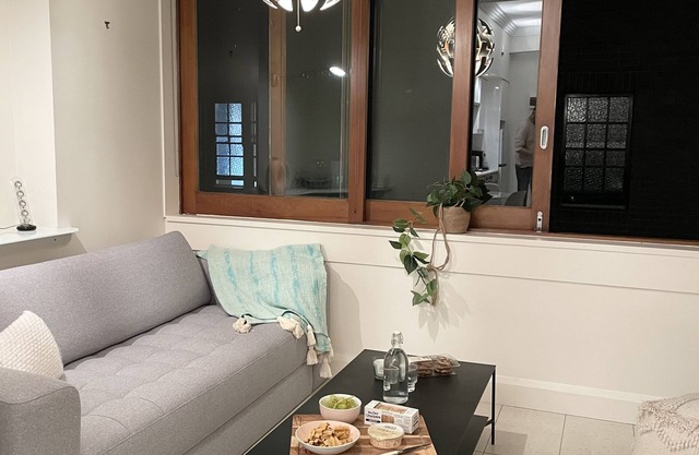 Stylish & peaceful apartment in the heart of the busy Potts Point