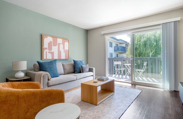 Stylish Sunnyvale 1BR w/Gym, Spa & Pool, nr Tech, by Blueground