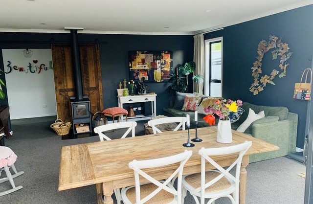 Suburban Oasis - A place to call home. Excellent for families.