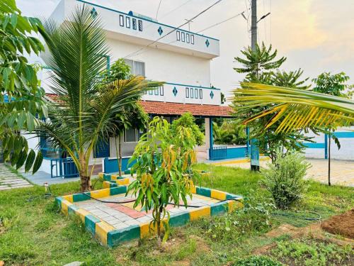 Sudhir Farm Suhas Home Stay