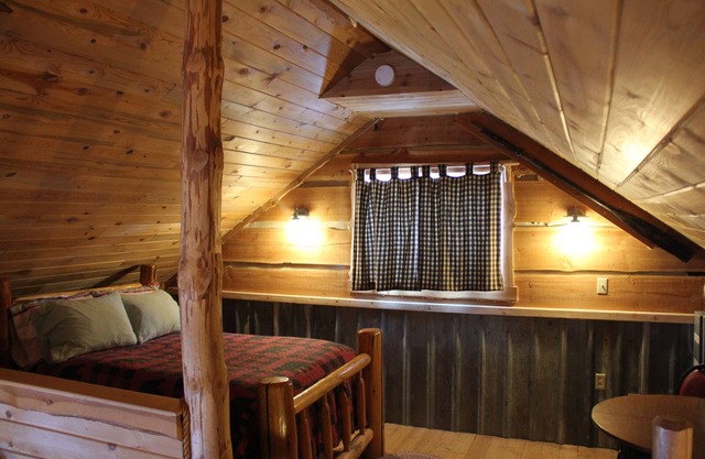 Sugar Loaf Lodge & Cabins