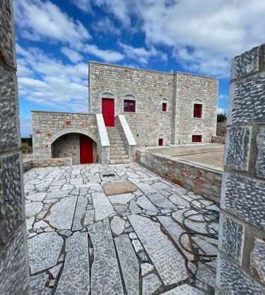 Sugar Stone House 2