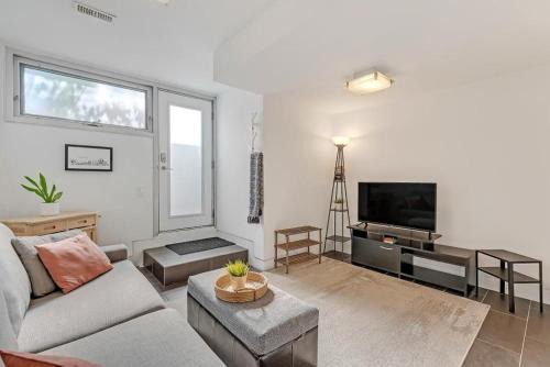 Suite in the heart of downtown Toronto