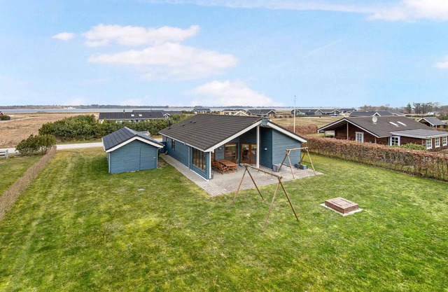 Summerhouse by the Limfjord - in North Jutland
