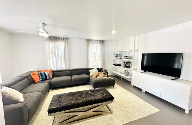 Summerland : Beachfront Retreat - Dogs welcome