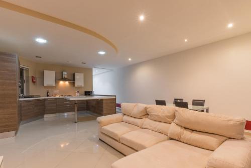 Sun Valley Comfort Apartment - Hosted by Sweetstay