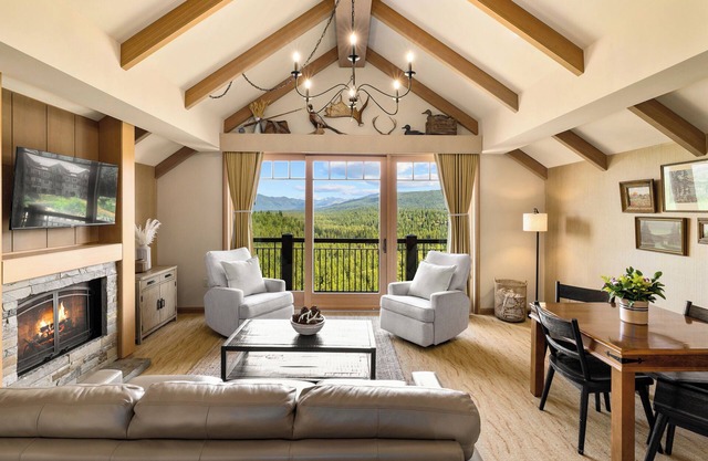 Suncadia Penthouse w/Mountain & River Views!