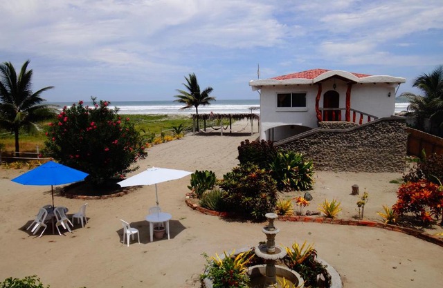 Sundown Beach Hotel