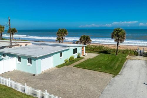 Sunrise Cottage Beachfront Home