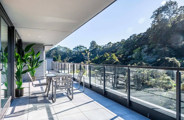 Sunrise Garden Suites