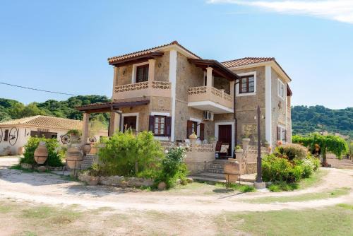 Sunshine Villa