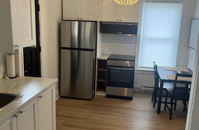 Super Cozy 1 bedroom Apartment