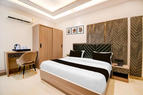 Super Townhouse Oak Ratanpur Panki