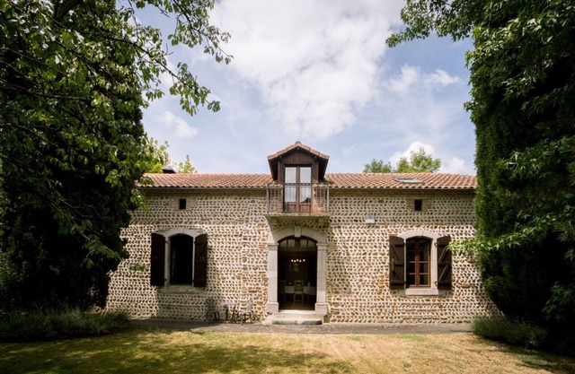 Superb 19th C. Farmhouse in extensive grounds, near Pyrenées, Pau and Lourdes