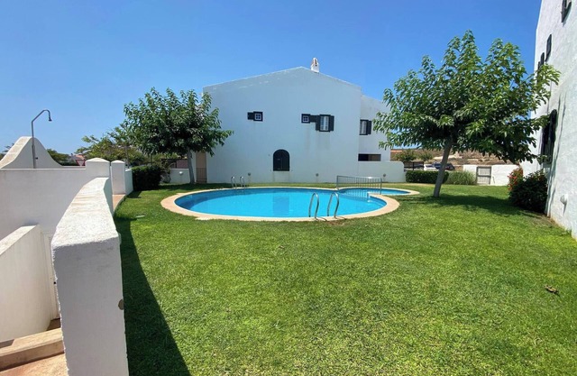Superb house in quiet area 100 m far from the sea