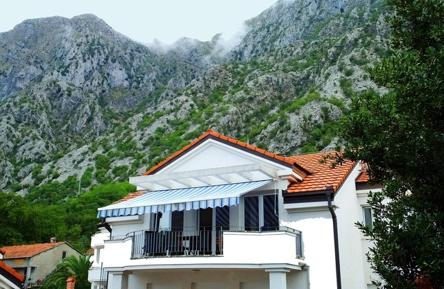 Superb Penthouse, only one minutes walk to the water of the stunning Boka Bay.