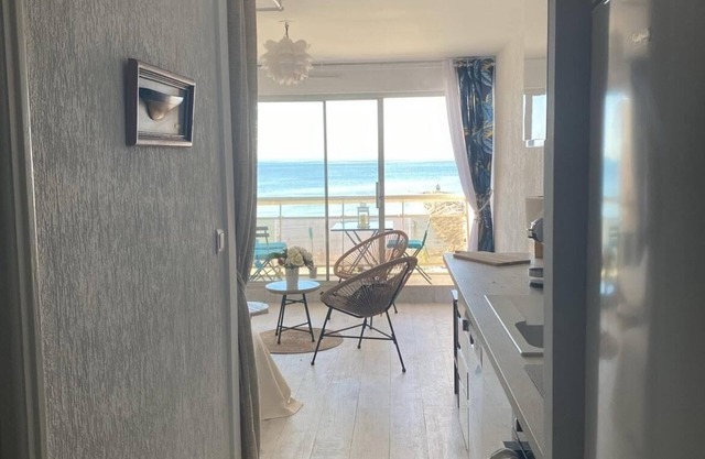 Superbe Studio sur la Plage vue sur mer