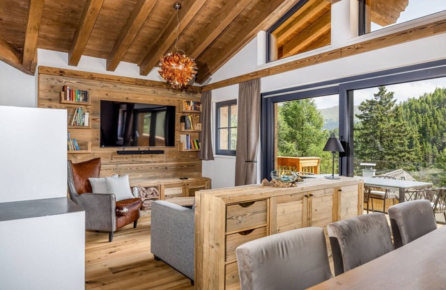 Superior Chalet for 8 people & sauna