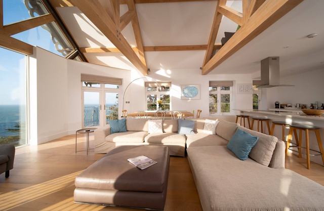 Surf View, a luxury 3 bedroom holiday apartment in Lynmouth, North Devon sleeping six.