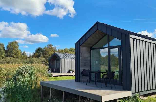Surprising Tiny house in the middle of nature
