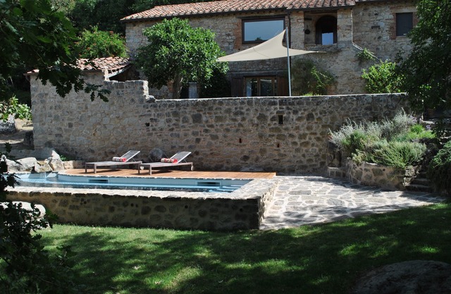 surrounded by nature, apartment in a stone farmhouse from the 1800s with swimming pool