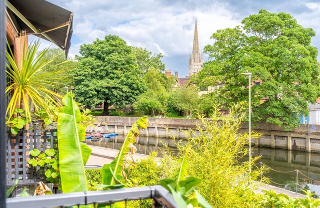 Swift Host Wensum View Sleeps 8 Parking River View