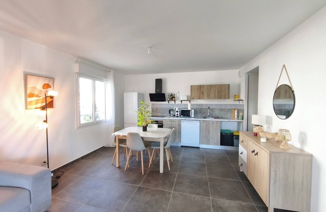 T2 apartment with terrace