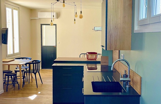 T3 5min from the beaches and creeks, FREE secure parking !