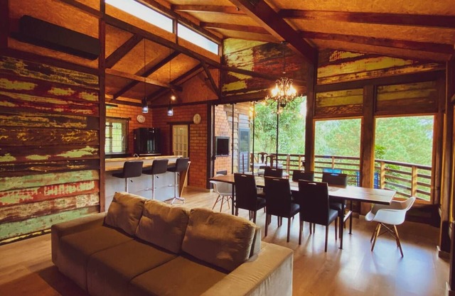 Tal Haus chalet with panoramic view of the valley