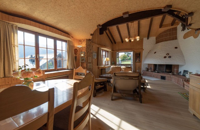Tanzhaus 5-room holiday home with mountain view