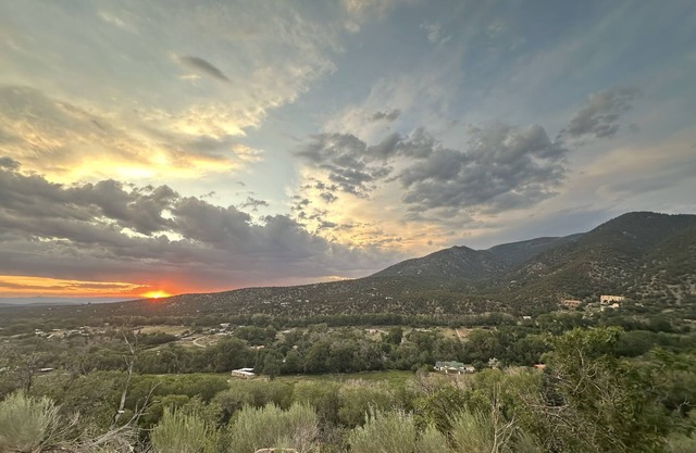 Taos Ski Valley Rustic Condo