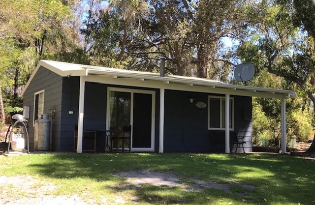 Tea Tree Cottage Close to Greens Pool and the Bibbulmun and Munda Biddi Tracks.