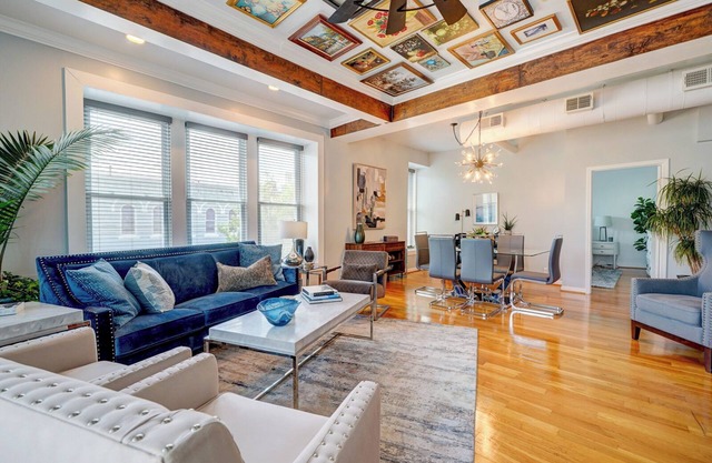 The Art Loft - A Luxurious 2-BdRm in the Heart of Historic Downtown Wilmington