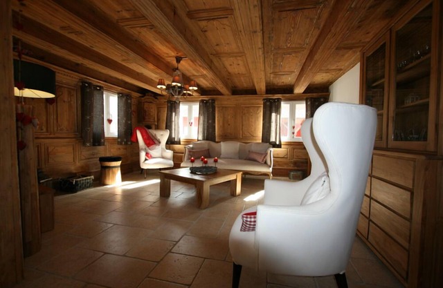 THE AUTHENTICS-THE HOUSE - The Domaine d'Autrefois & Spa * Standing 10 Pers