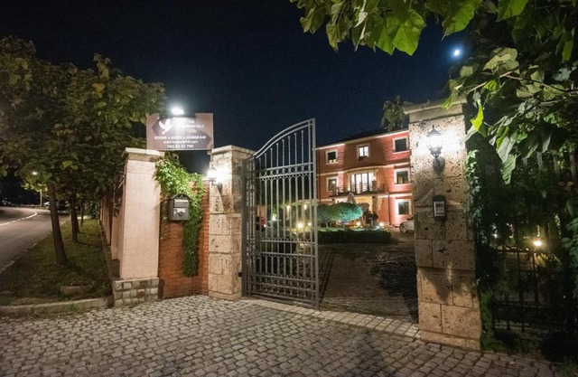 The Belgrade Hills Rooms and Suites