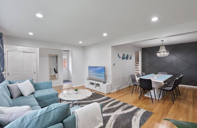 The Brookfield Breakaway w/Game Room