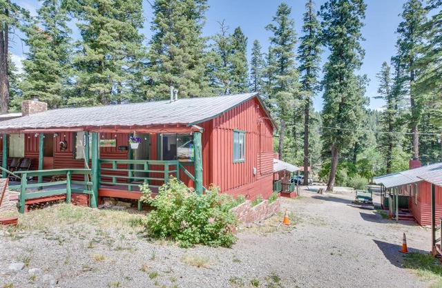 The Cabins at Cloudcroft
