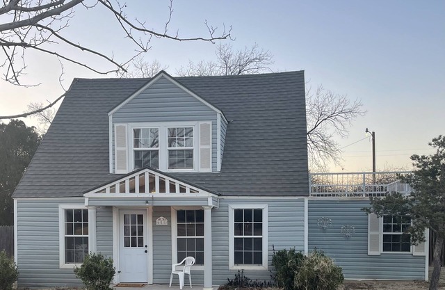 The Cottages; 2021 Completely Remodeled!