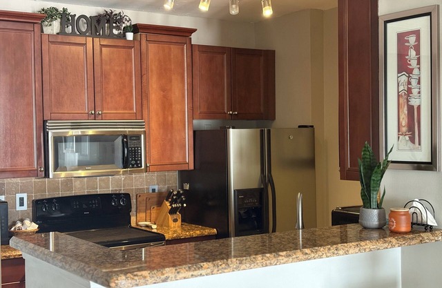 The Courtyards in Cityplace. City living at its best!