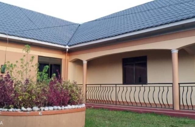 The Den Soroti Green