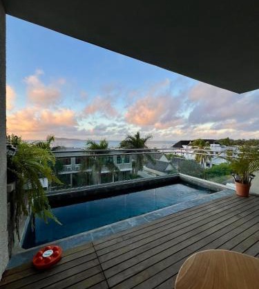 The Elevated Ocean View Escape - Panorama, Beach & Private Pool