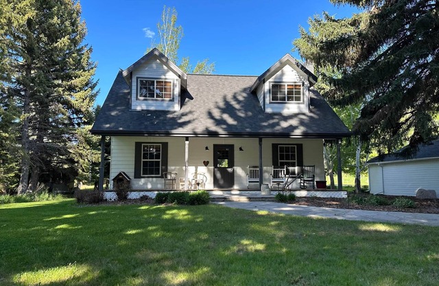 The Farmhouse at Oniya Ranch