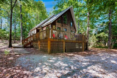 The Getaway-Pickwick Cabin