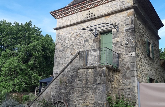 The Gîte: The turret