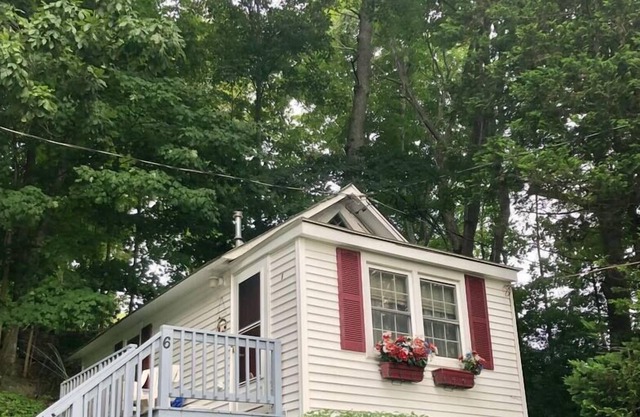 The Happy Fisherman(Cottage 6)