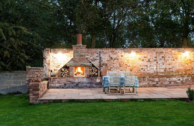 The Hop Kiln and The Hayloft are two unique and attractive holiday lets