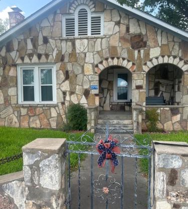 The Kaiser House