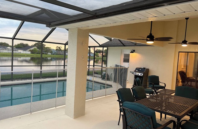 The LakeView House - Family Friendly 4Br with Pool BBQ Grill & pet allowed
